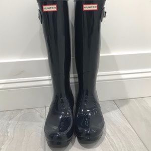 SOLD Hunter original tall gloss rain boots SOLD